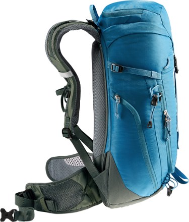 Deuter Trail 18 Pack - Men's 5