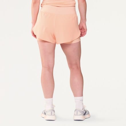 Vuori Daily Speed Shorts - Women's 2