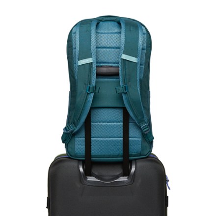 Cotopaxi Allpa 26 L Pack 10