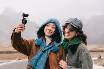 Insta360 Luna Ultra Creator Bundle 5