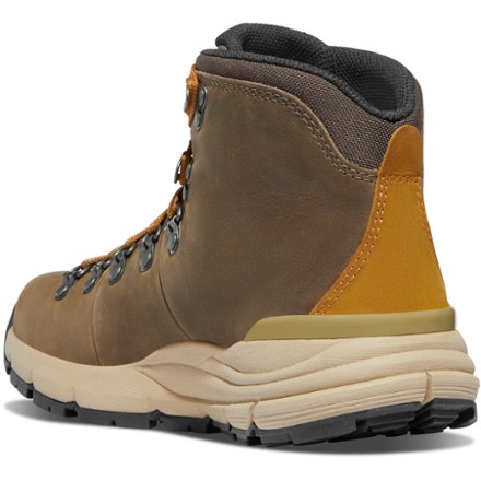 Mountain 600 Leaf GTX Hiking Boots - Women's
