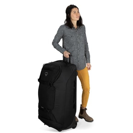 Osprey Soujourn Shuttle 130 Wheeled Duffel 8