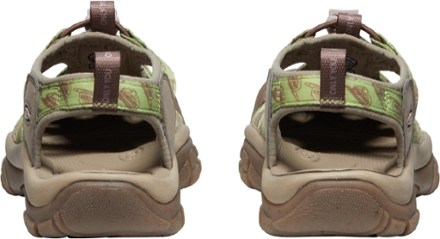 KEEN Newport Retro Sandals - Women's 4