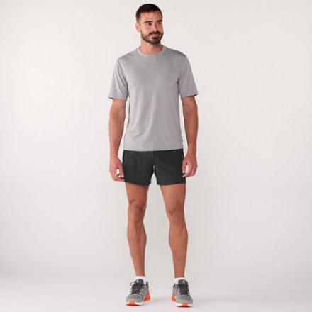 Janji AFO Middle Shorts - Men's 5" Inseam 6