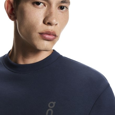 On Focus Tech Crew Sweatshirt - Men's 7