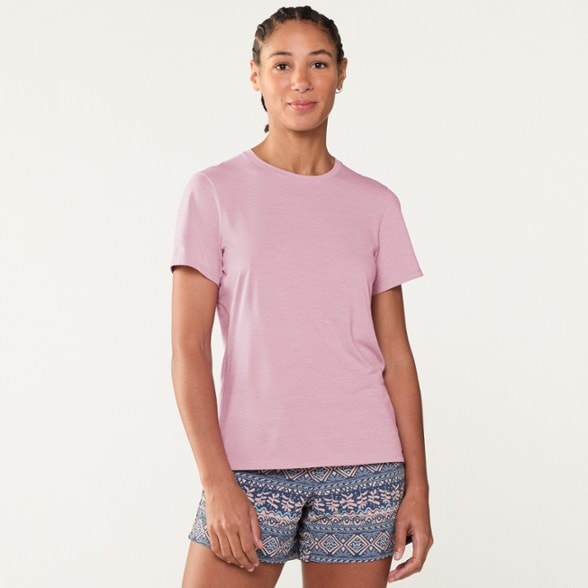 Model info: Height: 5' 9" | Waist: 27" | Wearing size: S