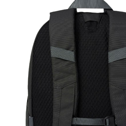 Stio Basin Daypack 25L 6