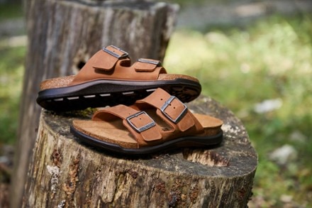 Location Image for Arizona Crosstown Sandals - Women's