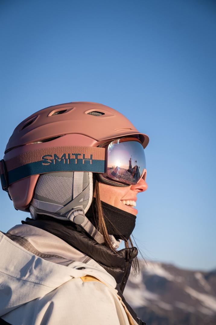 Location Image for Vantage Mips Snow Helmet - Women's