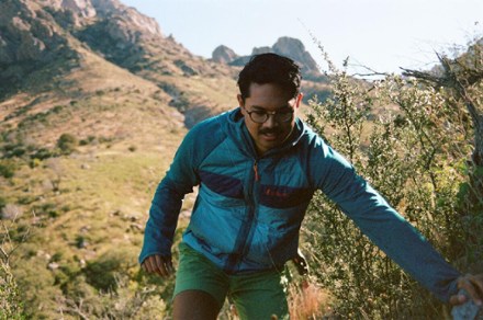 Location Image for Capa Hybrid Insulated Hooded Jacket - Men's