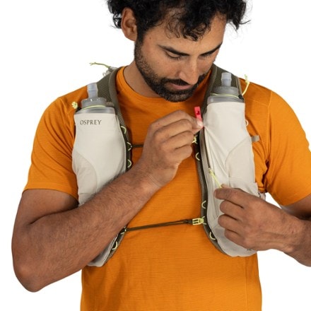 Osprey Duro 6 Hydration Vest 8