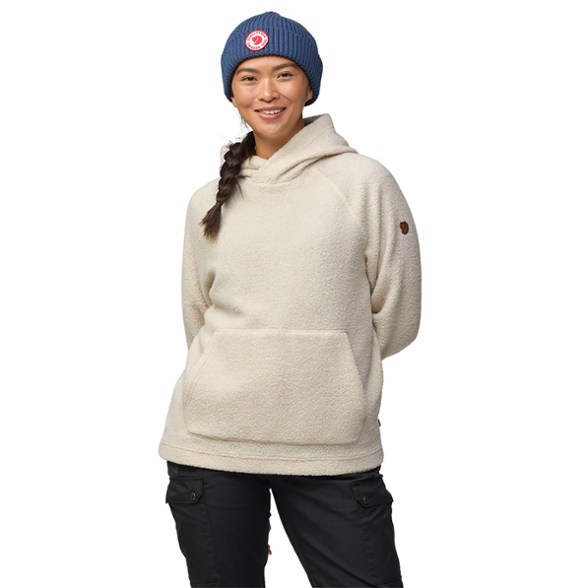 On Body Image of color Chalk White