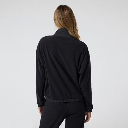 Vuori Aspen Half-Zip Fleece - Women's 2