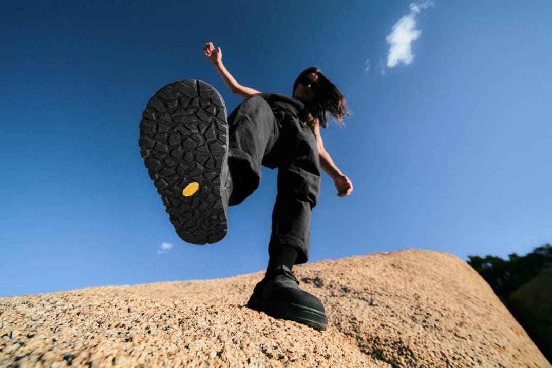 Location Image for Mountain Clogs - Nubuck Leather
