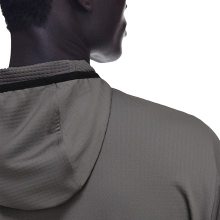 On Climate Zip Hoodie - Men's 6