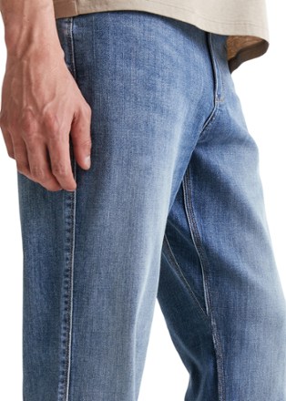 DUER Performance Denim Athletic Jeans - Men's 4