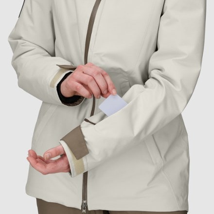 Outdoor Research Snowcrew Insulated Jacket - Women's 9