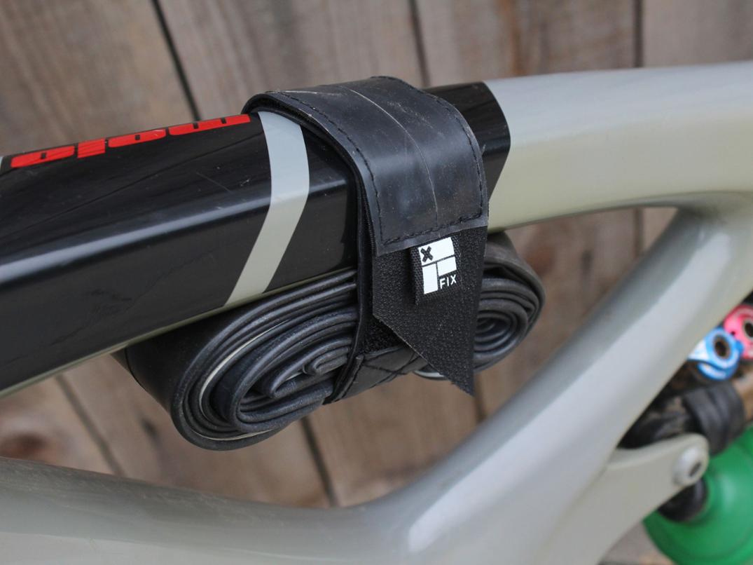 Location Image for 1.5" Flat Out Lash Straps - Pair