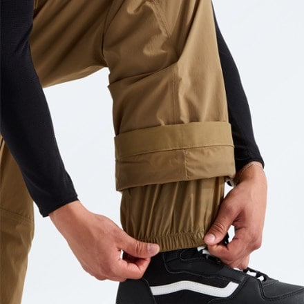 The North Face Freedom Insulated Snow Pants - Men's 4