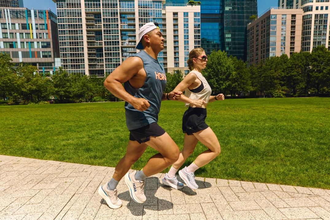 Location Image for Bondi 9 Road-Running Shoes - Men's