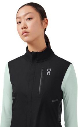 On Weather Vest - Women's 4