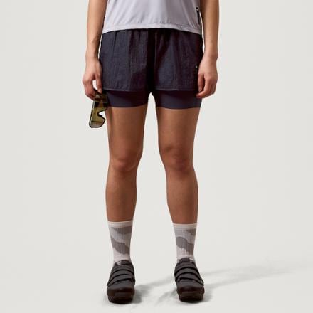 Endura Alltrack LT Lined Bike Shorts - Women's 1