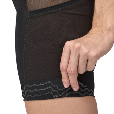 Patagonia Dirt Roamer Liner Bib Bike Shorts - Women's 5