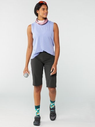 Rapha Trail Lightweight Bike Shorts - Women's 3