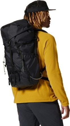 Mountain Hardwear Scrambler 25 Pack 4
