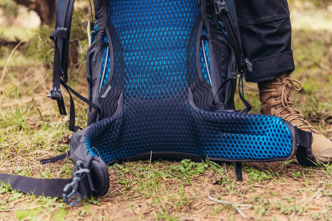 Location Image for Focal 48 Pack - Men's