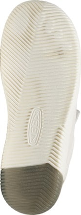 KEEN KNX Lace Sneakers - Women's 5