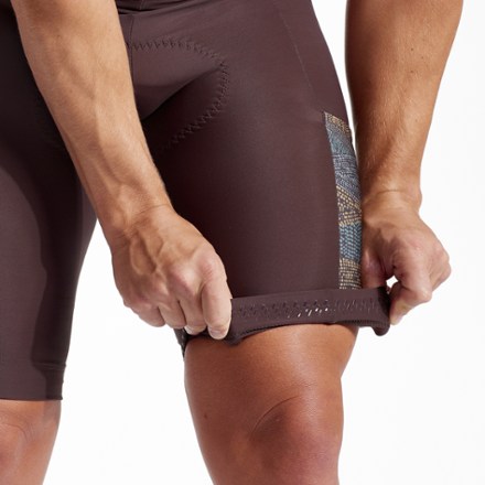 PEARL iZUMi Expedition Cycling Bib Shorts - Men's 9