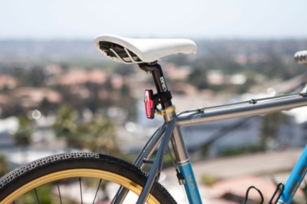 swift 300 bike light