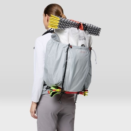 Mountain Hardwear Alakazam 45 Pack 8