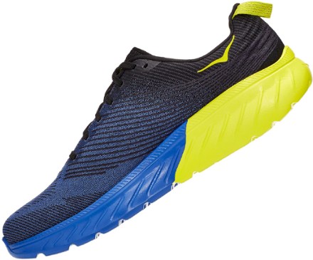 rei outlet hoka