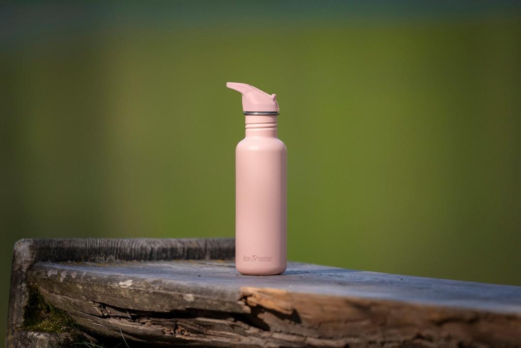 Location Image for Single-Wall Classic Water Bottle with Flip Seal Sport Cap - 27 fl. oz.