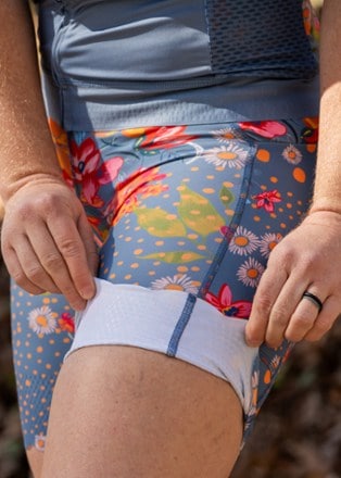 SHREDLY Biker Bib Cycling Shorts - Women's 6