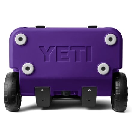 YETI Roadie 32 Wheeled Cooler 8