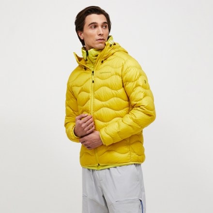 Peak Performance Helium Down Hood Jacket - Men's 1