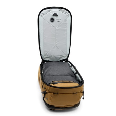 Peak Design Travel Pack - 45 L 8