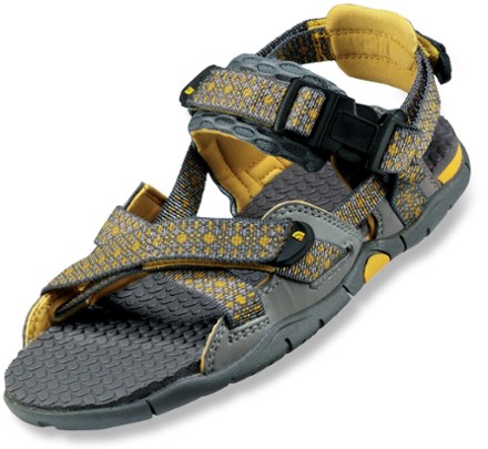 boys water sandals