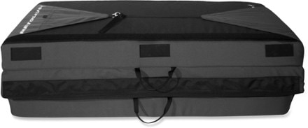 Metolius Magnum Crash Pad Side View (Black/Gray)