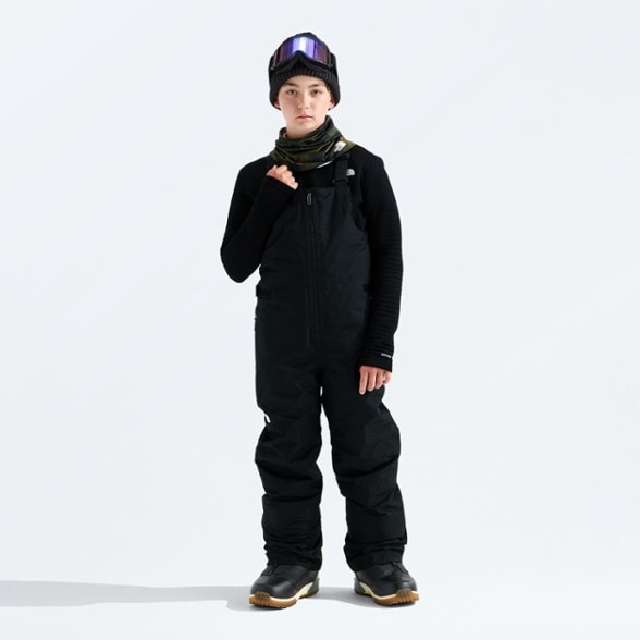 On Body Image of color Tnf Black