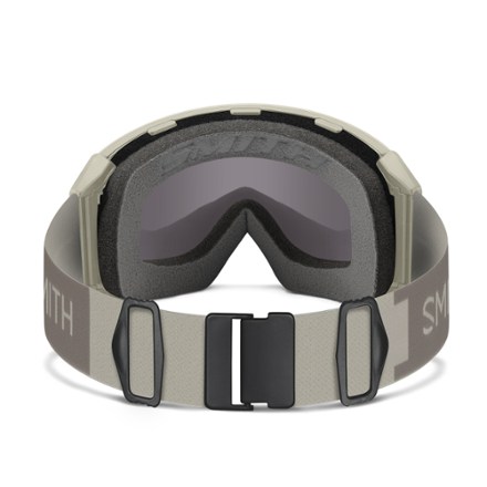 Smith 4D MAG XL ChromaPop Snow Goggles with gogglesoc 2