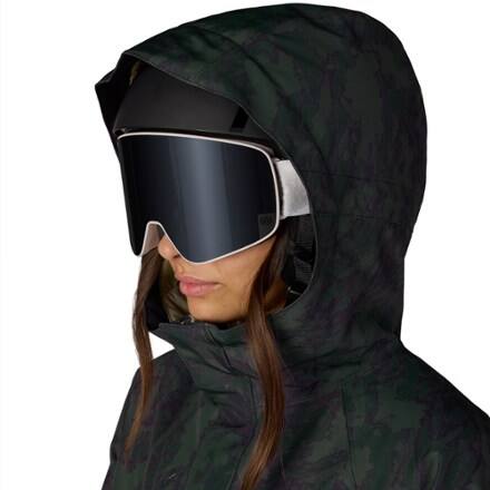 686 GORE-TEX Willow Insulated Jacket - Women's 3
