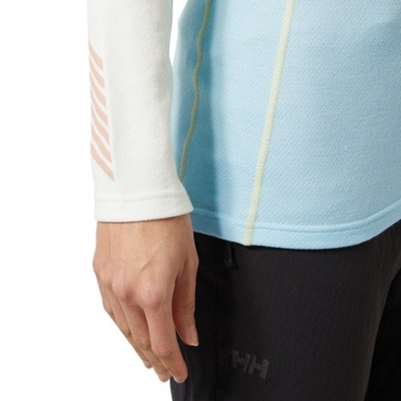 Helly Hansen Lifa Merino Midweight Base Layer Crew Top - Women's 5