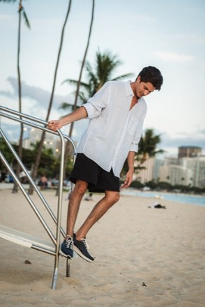 OluKai Makiki Sneakers - Men's 5