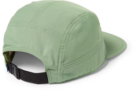 6 Mens Travel Hats for Every Climate