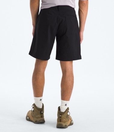 The North Face Basin 9" Shorts - Men's 1