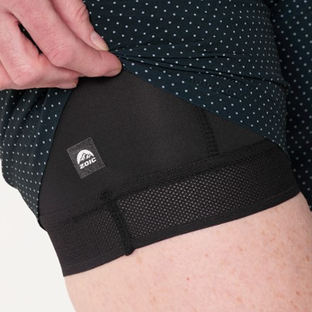 Zoic Navaeh 7 Novelty Bike Shorts + Essential Liner - Women's 4